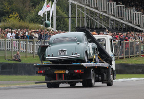 Jaguar Mk VII (1954) - Rennen R5 und R12 - St Mary's Trophy am Goodwood Revival 2012 (1954)