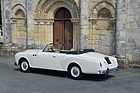 Jaguar Mk VII Beutler Cabriolet (1953) - der heute weisse Wagen wurde ursprünglich mit granatroter Lackierung mit beigem Interieur auf dem Genfer Autosalon von 1953 ausgestellt