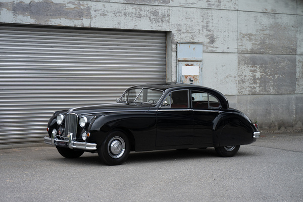 Bild: Jaguar Mk VII M Saloon (1955) - als Lot 14 angeboten an der Versteigerung der Oldtimer Galerie an der Swiss Classic World in Luzern am 31. Mai 2025