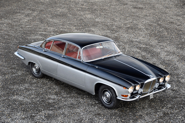 Jaguar Mk X Saloon (1963) - as lot 129 at the auction of the Oldtimer Gallery in Gstaad on December 29, 2019