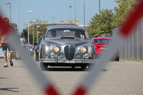 Jaguar Mk2 (1961) - damals die schnellste Limousine der Welt (3. Youngtimer- und Classictreffen Pratteln am 15. Juli 2018)