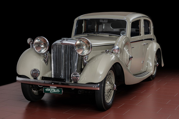 Bild: Jaguar S.S. 1.5 Litre (1936) - eleganter Viertürer