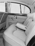 Bild: Jaguar S-Type (1963) – Rücksitzbank mit viel Kopffreiheit