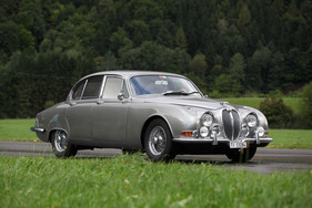 Jaguar S Type (1965) - traveled from far away (1965)