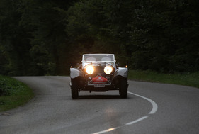 Jaguar SS 100 (1936) - der Sportwagen, mit dem Jaguar vor dem Krieg die Konkurrenz aufrüttelte - RAID Suisse-Paris 2012