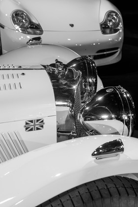 Jaguar SS100 2 1/2 Litre (1941) - an der Versteigerung von RM/Sotheby's in Paris 2017