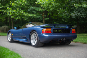 Jaguar Sport XJR-15 (1991) – Die wichtigste Frage beim Betrachten des Hecks ist, woher die Heckleuchten wohl stammen