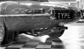 Jaguar Type E (1962) am Genfer Automobilsalon - Le Mans war das Vorbild für die Heckgestaltung des E-Types Jaguar Type E (1962) am Genfer Automobilsalon - Le Mans war das Vorbild für die Heckgestaltung des E-Types