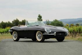 Jaguar Type E 3.8L Roadster Plancher Plat (1962) - angeboten als Lot 121 an der Artcurial Monaco Versteigerung am 19. Juli 2021