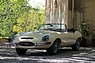 Jaguar Type E 3.8L Roadster Série 1 (1964) - Lot 126 an der Artcurial „Garden Party in Saint-Tropez" Versteigerung 2024 (© Artcurial, 2024) Jaguar Type E 3.8L Roadster Série 1 (1964) - Lot 126 an der Artcurial „Garden Party in Saint-Tropez" Versteigerung 2024 (© Artcurial, 2024)