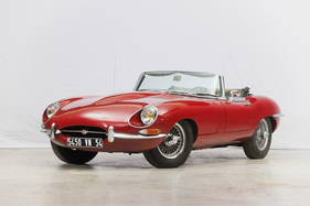 Jaguar Type E 4.2L Roadster (1968) - als Lot 338 an der Artcurial-Versteigerung anlässlich der Rétromobile Paris am 18./19. März 2022