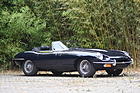 Bild: Jaguar Type E 4.2L Roadster série 2 (1969) - als Lot 242 an der Artcurial Versteigerung "Sur les Champs" 2019