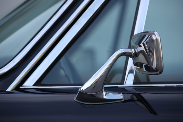 Jaguar XJ 12 L Serie II (1973) - chromglänzende Rückspiegel