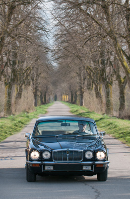 Jaguar XJ 12 L Serie II (1973) - damit fährt man gerne vor