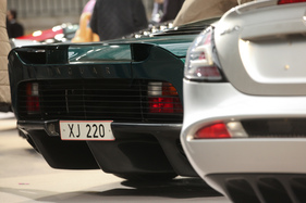 Jaguar XJ 220 (1992) - als Lot 333 versteigert an der Bonhams Grand Palais Verteigerung in Paris am 4. Februar 2016