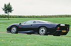 Jaguar XJ 220 (1992) - die Serienversion ist deutlich kürzer als der Prototyp von 1988