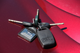 Jaguar XJ 220 (1993) - billig wirkende Schlüssel für das Millionenauto (1993)