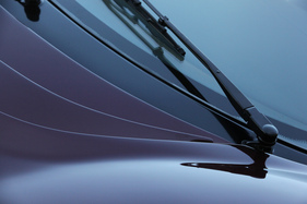 Jaguar XJ 220 (1993) - fast wie eine Skulptur