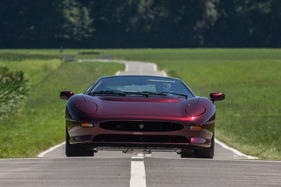 Jaguar XJ 220 (1993) - nur 1,15 Meter hoch