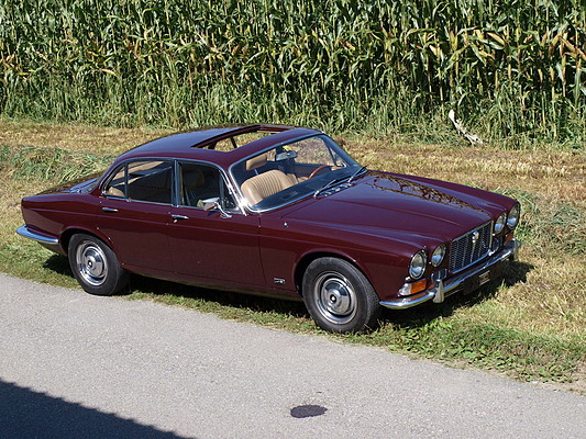 Jaguar XJ 6 4.2 Series 1 (1969) - angeboten an der No-Limit-Auktion der Oldtimer Galerie Toffen vom 17. September 2011
