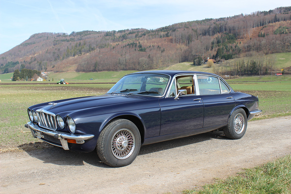 Jaguar XJ 6 L (1975) - vorgesehen für die Versteigerung der Oldtimer Galerie in Toffen am 26. April 2014