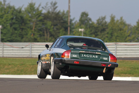 Jaguar XJ-S (1979) - Tourenwagen-Revival für DTM- und STW-Fahrzeuge am AvD OGP 2016 (1979)