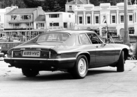 Jaguar XJ-S 3.6 (1983) – neue Chrombeschläge auch am Heck (1983)