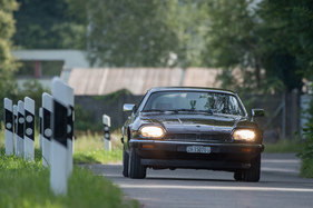 Jaguar XJ-S H.E. (1986) - die Cibié-Scheinwerfer gab es nur bei der europäischen Ausführung (1986)