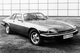 Jaguar XJ-S HE (1983) – Die neuen Leichtmetallräder erhielten schnell den Spitznamen "Starfish" ("Seestern") (1983)