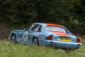 Jaguar XJ-S V12 (1986) an der Bergprüfung Altbüron 2017 - Feld 2