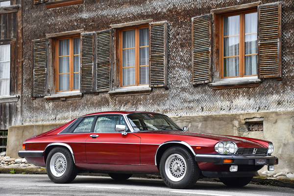 Jaguar XJ-S V12 Coupé (1990) - als Lot 26 an der Versteigerung der Oldtimer Galerie in Toffen am 28. März 2020