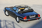 Mit den feststehenden Dachholmen war er eigentlich mehr eine Cabrio-Limousine. Oder besser: ein Cabrio-Coupé