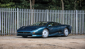 Jaguar XJ220 (1993) - als Lot 160 angeboten an der RM/Sotheby's Arizona Versteigerung am 17./18. Januar 2019