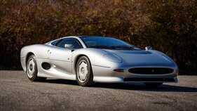 Jaguar XJ220 (1994) - als Lot 140 an der Broad Arrow Amelia Island Auction 2025
