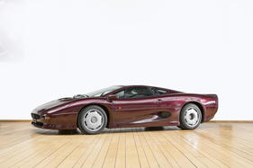 Jaguar XJ220 Coupé (1992) - als Lot 27 an der Bonhams Zoute Versteigerung 2015