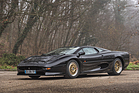 Jaguar XJ220 Coupé (1993) - als Lot 264 angeboten an der Bonhams Les Grandes Marques du Monde au Grand Palais Paris Versteigerung am 3. Februar 2022