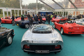 Jaguar XJ220 - RM/Sotheby's London Versteigerung vom 4 November 2023 Jaguar XJ220 - RM/Sotheby's London Versteigerung vom 4 November 2023