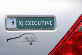 Jaguar XJ6 3.2 Executive (1997) - die "Executive"-Ausführung kam immer mit Leder und Klimaautomatik