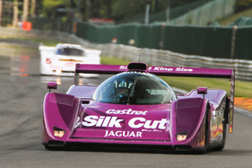 Jaguar XJR 14 (1991) an der Spa Classic 2015 im Feld der Gruppe C Fahrzeuge