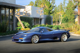 Jaguar XJR-15 (1991) - als Lot 255 an der RM/Sotheby’s Monterey Auction 2024