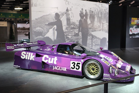 Jaguar XJR 9 (1991) - in der berühmten Silk Cut Bemalung zum Sieg bei den 24 Stunden von Le Mans 1991 - in der Sonderschau Le Mans am Genfer Automobilsalon 2014 (1991)