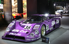 Jaguar XJR 9 (1991) - in der berühmten Silk Cut Bemalung zum Sieg bei den 24 Stunden von Le Mans 1991 - in der Sonderschau Le Mans am Genfer Automobilsalon 2014 (1991)