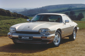 Jaguar XJS 4.0 (1993) – seit Mai 1992 mit lackierten Stossfängern (1993)