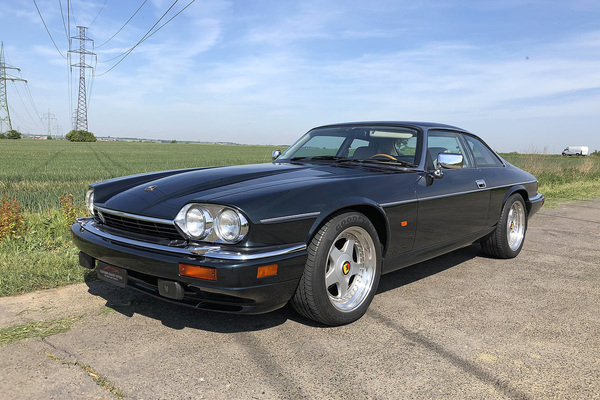 Bild: Jaguar XJS 4.0i Celebration (1996) - als Lot 02 an der Versteigerung der Oldtimer Galerie auf dem Dolder am 16. Juni 2018