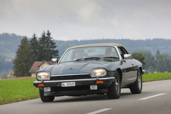 Jaguar XJS Convertible (1990) - bei der Anfahrt - FNA Jahrestreffen 2025