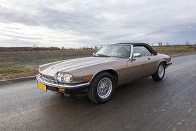 Jaguar XJS V12 cabriolet (1990) - als Lot 269 angeboten an der Artcurial Rétromobile Paris Versteigerung am 3./4. Februar 2023 (1990)
