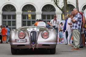 Jaguar XK 120 (1949) - früher XK mit Alukarosserie - am ZCCA 2016