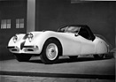 Jaguar XK 120 (1950) - leistungsfähig und elegant, daher mit grosser Gefolgschaft in den USA - Genfer Autosalon 1950