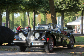 Jaguar XK 120 (1952) - Nachkriegssportwagen mit modernem Reihensechszylindermotor - Classic-Gala Schwetzingen 2021