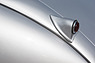 Jaguar XK 120 (1952) - filigrane Rückleuchten (© Daniel Reinhard, 2016) Jaguar XK 120 (1952) - filigrane Rückleuchten (© Daniel Reinhard, 2016)